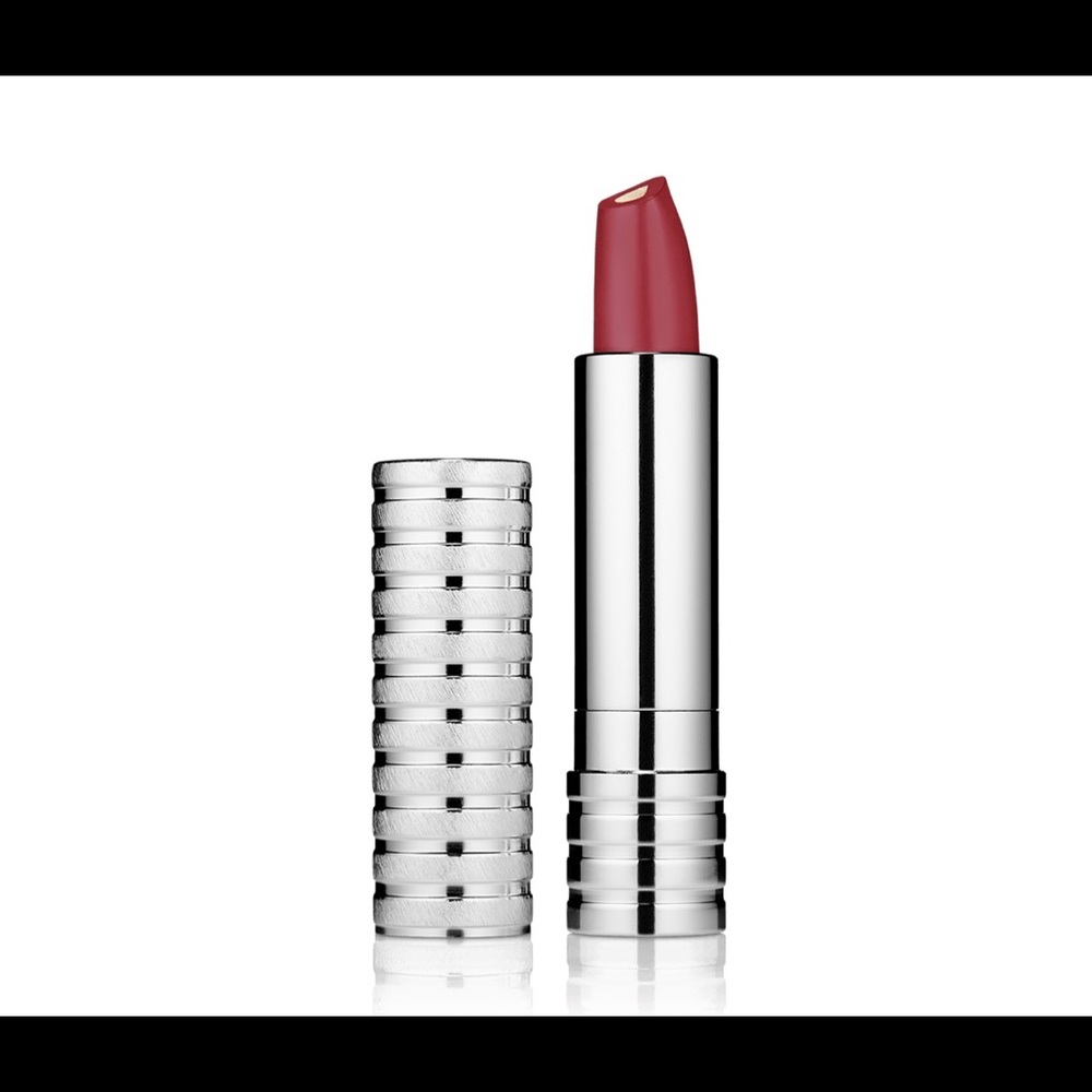 Clinique Dramatically Different Lipstick